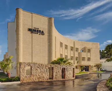 Nordic-style-hotel-Qatar