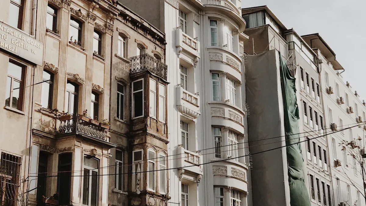 8 Types of Bay Windows